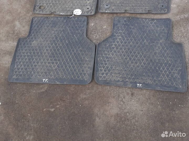 Комплект ковриков Volkswagen Tiguan 1