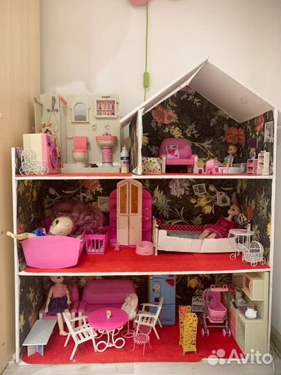 Домик кукольный