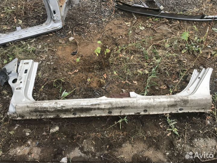 Порог левый Hyundai Elantra (HD) 2006–2012