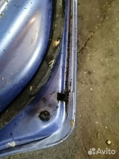 Двери задние на Hyundai Accent