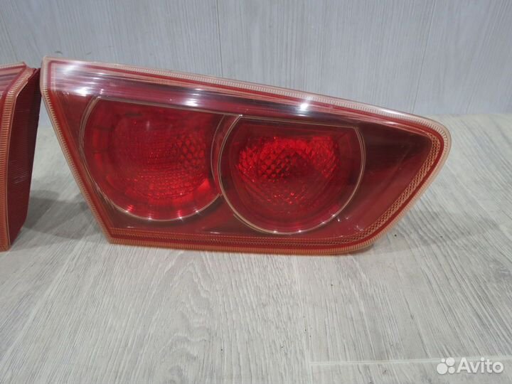 Фонарь правый Mitsubishi Lancer 10