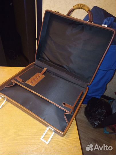 Кейс, дипломат СССР