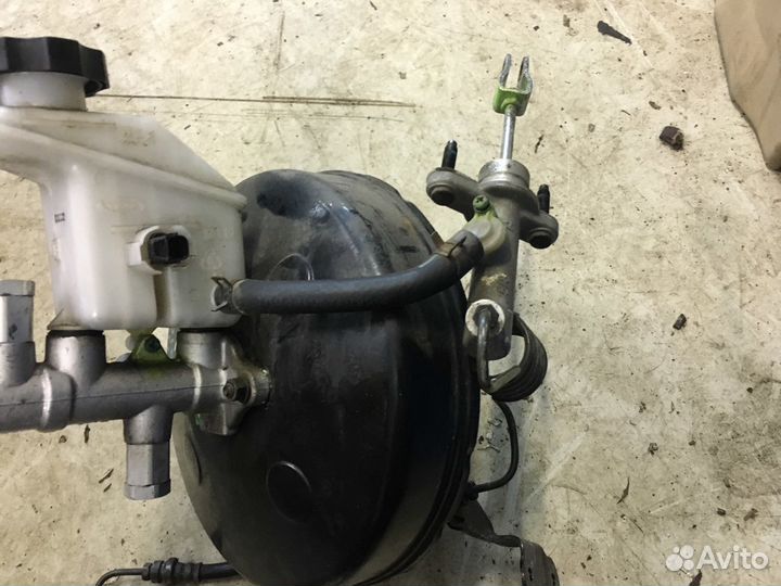 Вакуумный усилитель и гтц Kia Rio 2 2005-2011