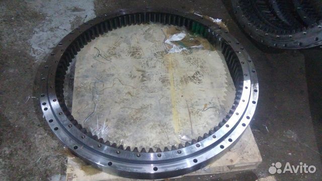 Круг поворота Вольво EC 240