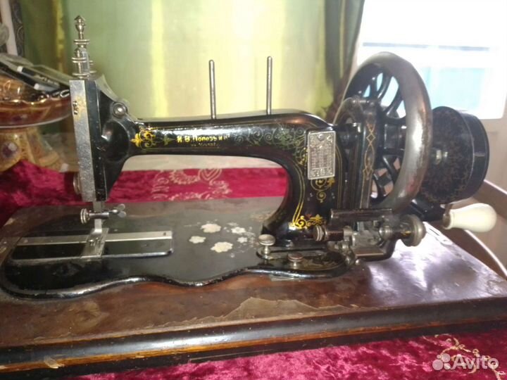 Швейная машина Singer