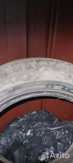 Bridgestone Blizzak Spike-01 205/55 R16
