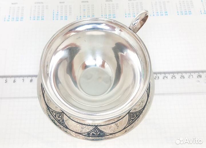 Серебряная чайная пара