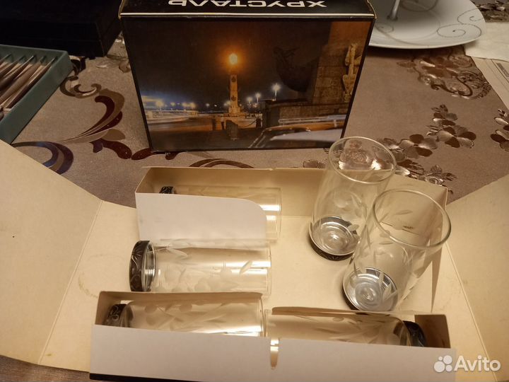 Набор стаканов хрустальных на 12 персон