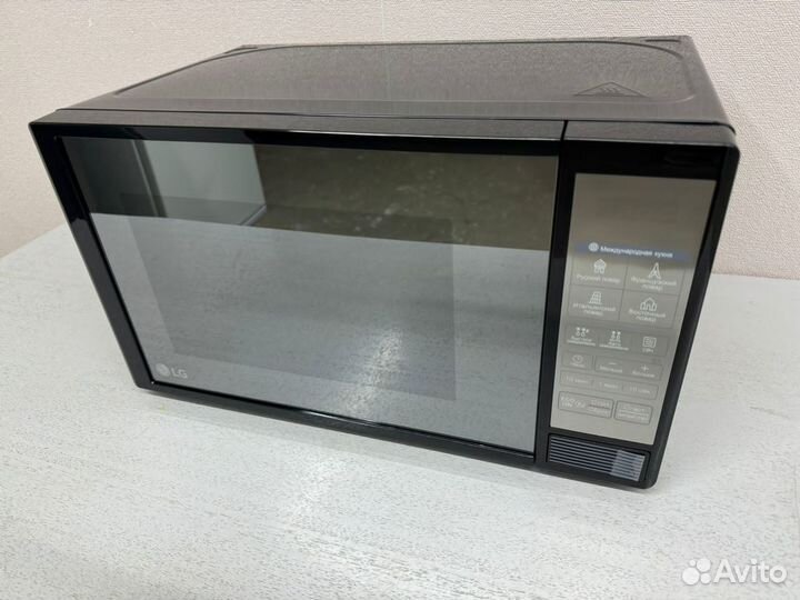 Микроволновая печь LG MS2042darb