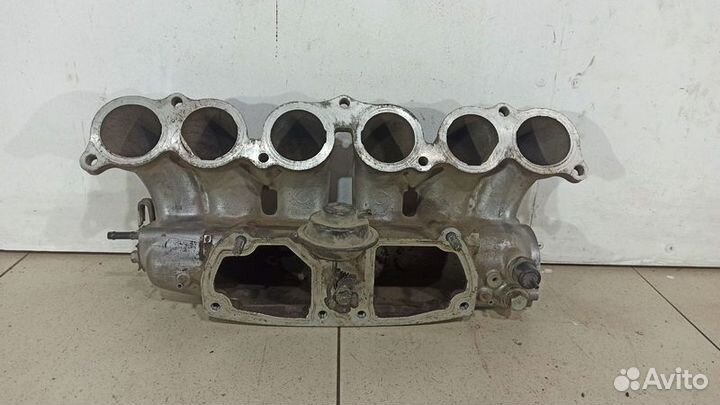 Впускной коллектор Тойота