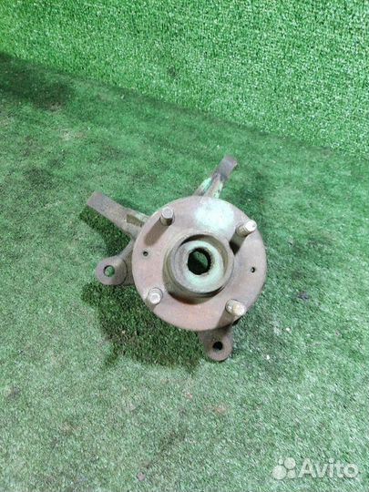 Кулак поворотный передний левый Hyundai Accent 2