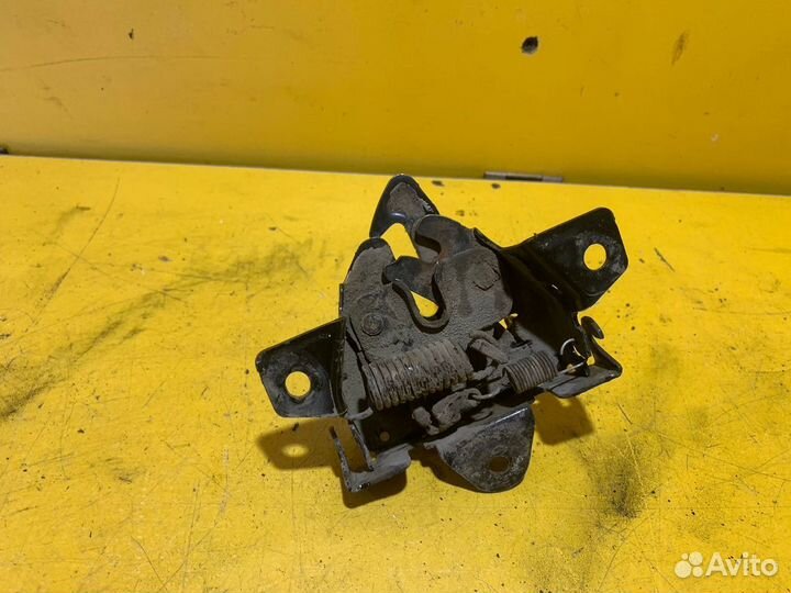 Замок капота Hyundai Santa Fe 2006-2012