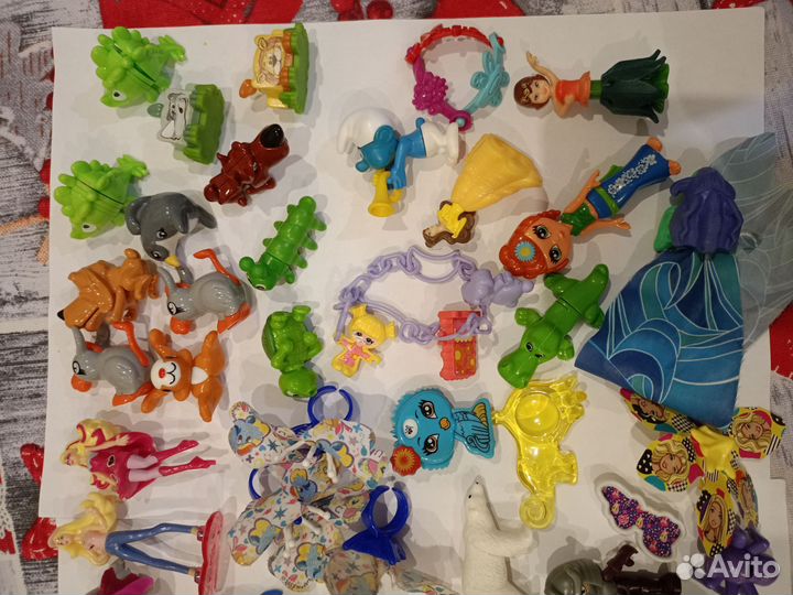 Игрушки из киндер сюрпризов