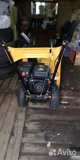 Снегоуборщик бензиновый GardenPro KCM 24-F