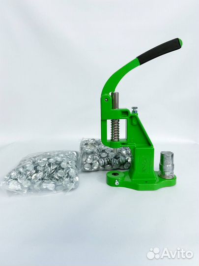 Станок для обтяжки пуговиц