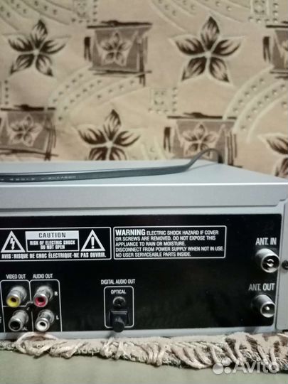 Видеомагнитофон