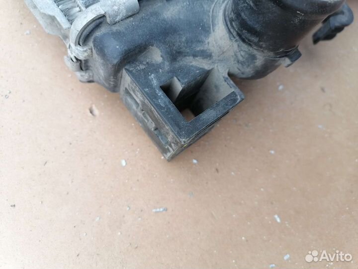 Радиатор охлаждения двигателя Chevrolet Aveo T300