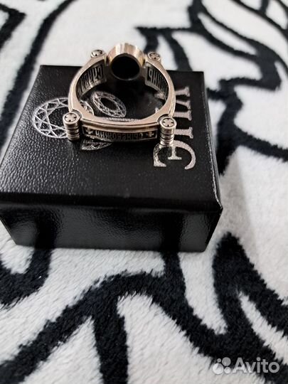 Серебряное кольцо мужское