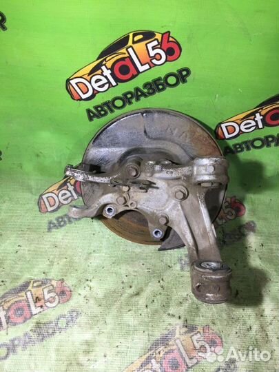 Кулак поворотный задний левый Honda Civic 8