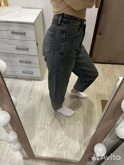 Джинсы