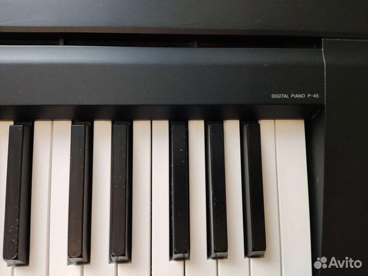 Цифровое пианино Yamaha P45