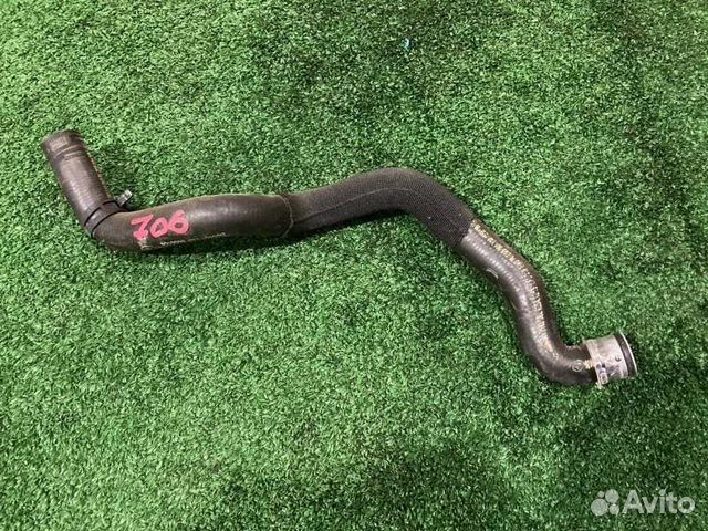 Патрубок охлаждения Mercedes-Benz E-Class C207