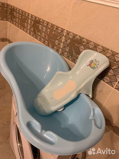 Ванночка для купания с горкой