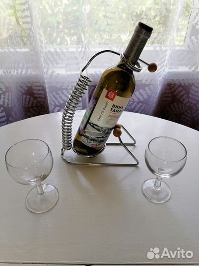 Держатель бутылок