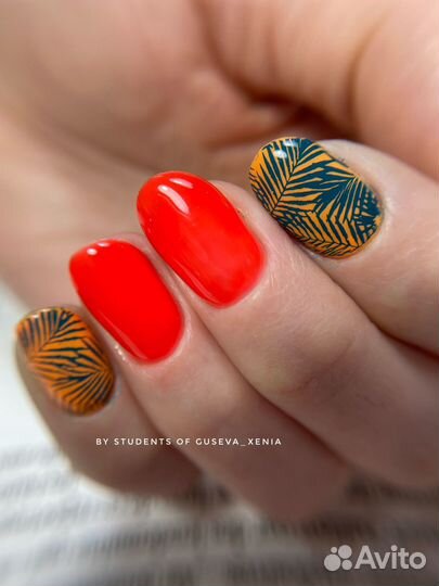 Мастер маникюра