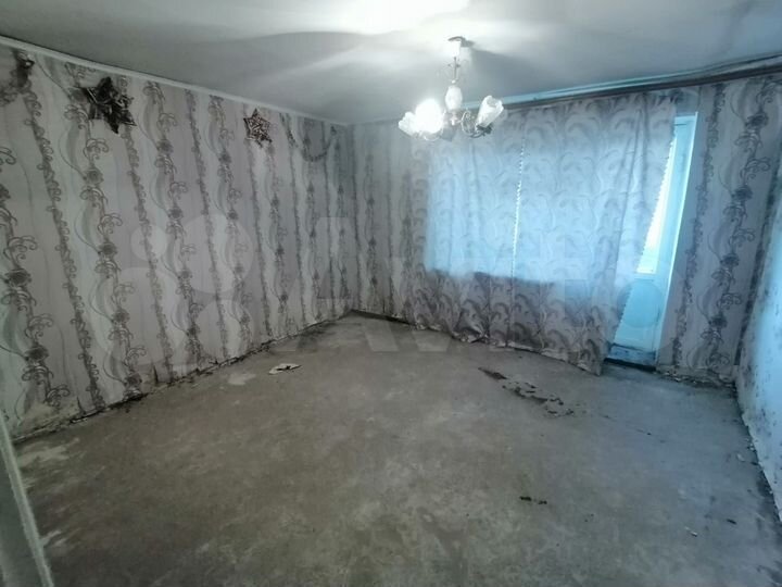 3-к. квартира, 65 м², 1/2 эт.