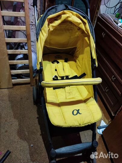 Прогулочная коляска