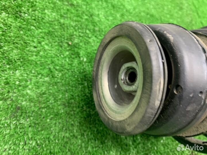 Стойка амортизатора передняя Volkswagen Polo седан