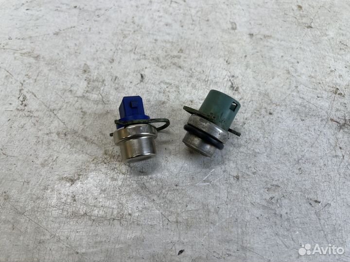 Датчик охлаждающей жидкости для Volkswagen Golf 2