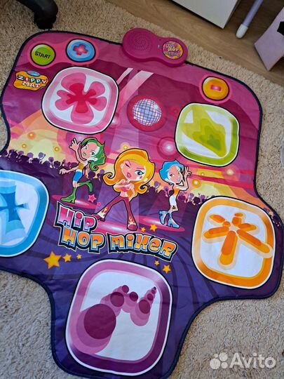 Развивающий коврик с музыкой