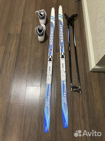 Беговые лыжи для ребенка