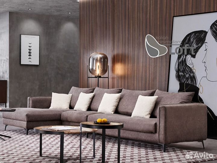 Угловой диван с подушками дизайнерский на ножках