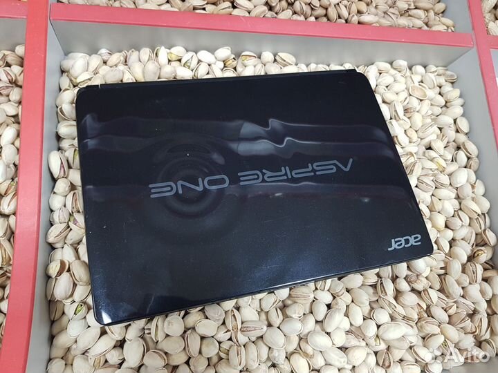 Нетбук Acer aspire one