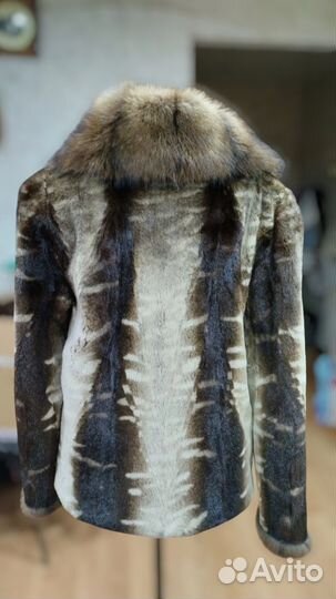 Шуба из меха норки с соболем