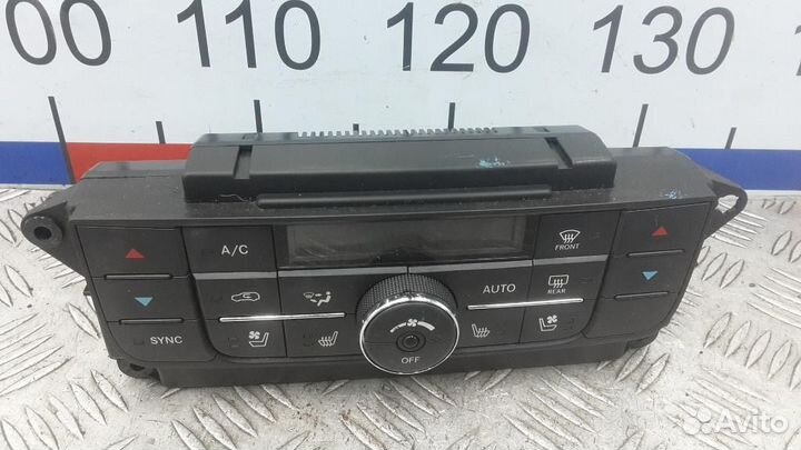 Блок управления климатической установкой Jeep Gran