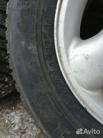 Nokian Tyres Hakkapeliitta 10 245/70 R16