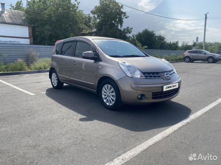 Nissan Note 1.6 AT, 2008, 185 300 км