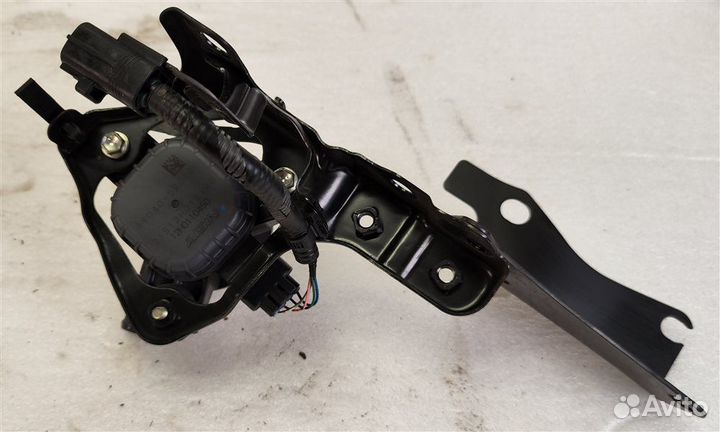 Помпа инвертора Toyota Prius ZVW30 2ZR 2012