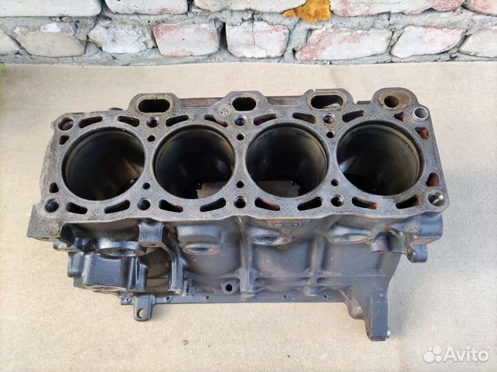 Блок двигателя Kia Sportage 1 2.0 FE 128 л.с