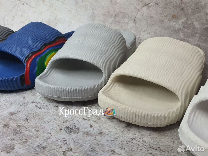 Сланцы Adidas Adilette разные, все размеры