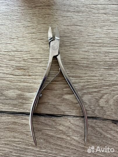 Педикюрные кусачки