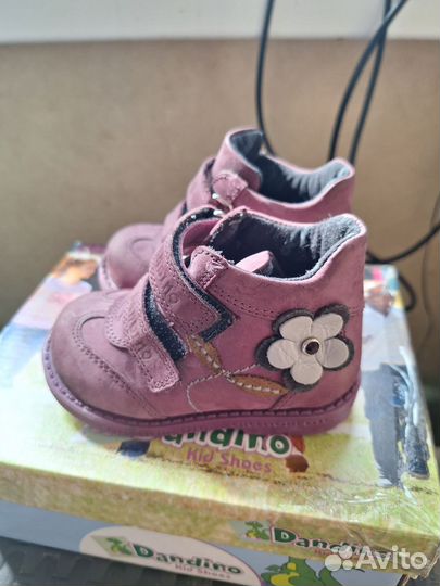 Ботинки демисезонные для девочки 20 размер Dandino
