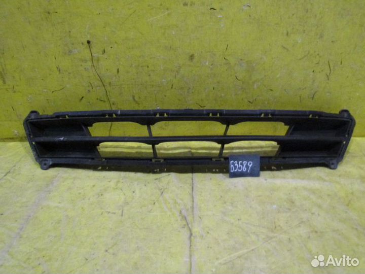 Решетка в бампер Hyundai Solaris 14-17 г 63589
