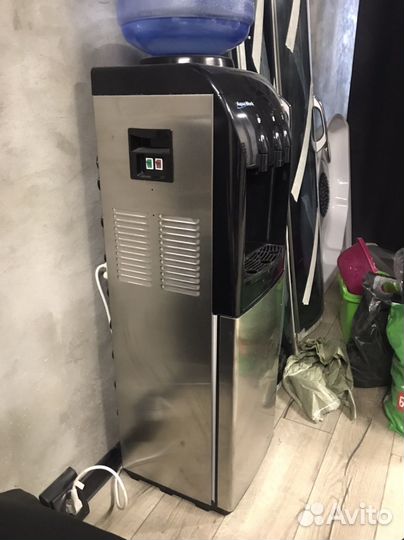 Кулер для воды