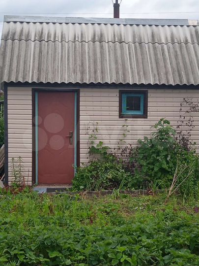 Дом 35 м² на участке 5,5 сот.