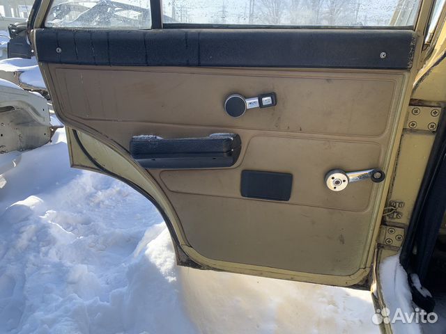 Обшивка двери задняя левая москвич 412